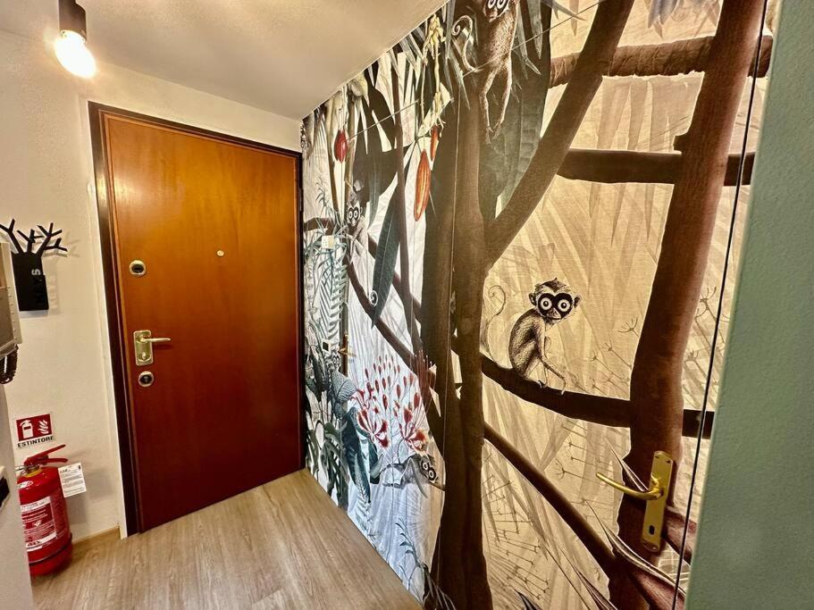 63 Passi Dal Lago In Centro By Revenue House Комо Екстериор снимка